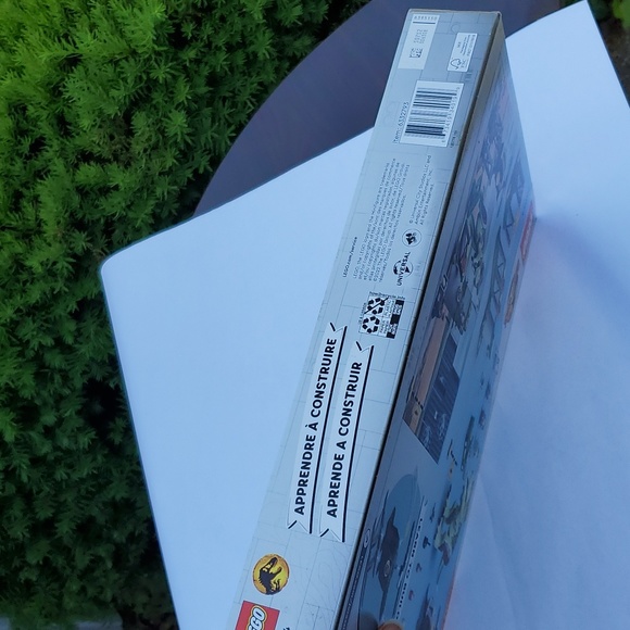 Lego Jurassic World T Rex Dinosaur Breakout 76944 - 140 Pcs New in Box RETIRED - Picture 4 of 8